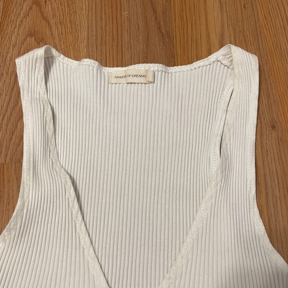 Bundle of Two Bodysuits: Makers Of Dreams and SHEIN - Picture 2 of 11